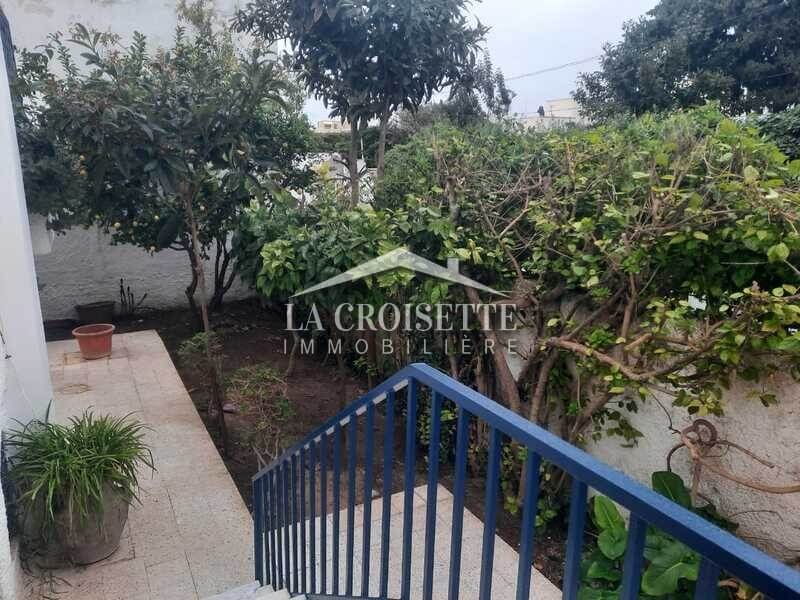 Une villa jumelée S+3 à La Marsa